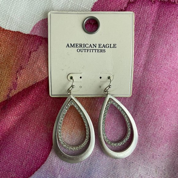AMERICAN EAGLE - 2" TEARDROP EARRINGS - Picture 1 of 3
